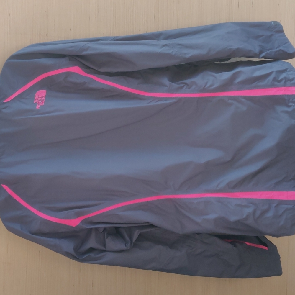 The North Face outer shell jacket - Picture 3 of 9